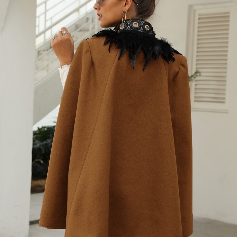 Feather Detail CAPE Coat peacoat burgundy - Picture 7 of 9